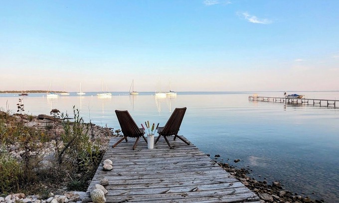 Northport House | Direct waterfront on Grand Traverse Bay , firepit, grill, large yard, pet ok