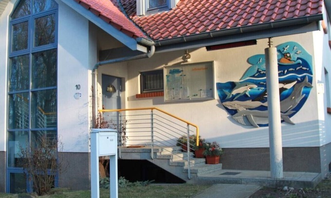 Alt Gaarz Apartment | Directly on the cliffs with beach access, beautiful nature in a quiet location.