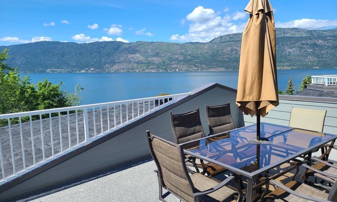 Central Okanagan House | Discounted Intro pricing and steps from Lake Okanagan