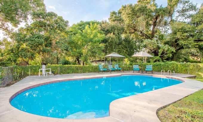 Orlando House | Disney Getaway | Cozy 1BR w/Wi-Fi + Pet-Friendly