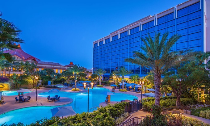 Anaheim Resort Resort | Disneyland Hotel