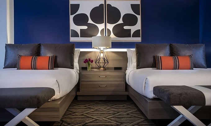 Dupont Circle Hotel | Dive Into Your Dream Vacation! 3 Modern Units, Near Downtown Washington, w/Pool