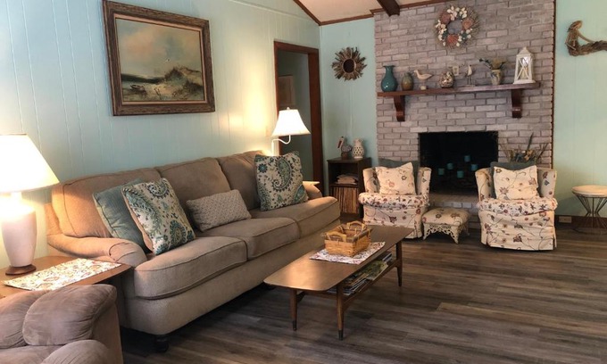 Jekyll Island House | DIXIES RETREAT by Jekyll Realty