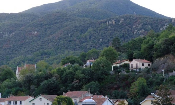 Amelie-les-Bains-Palalda Apartment | Dodi's.