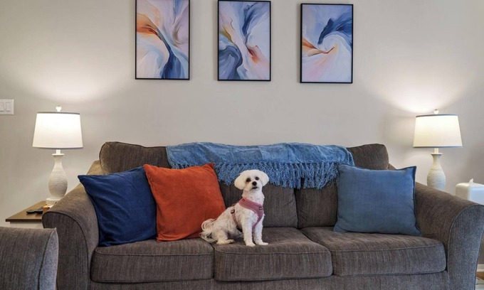 Ocean Ridge Condo | Dog friendly 1st floor King bed in Ocean Ridge on 17th hole w/d arcade games