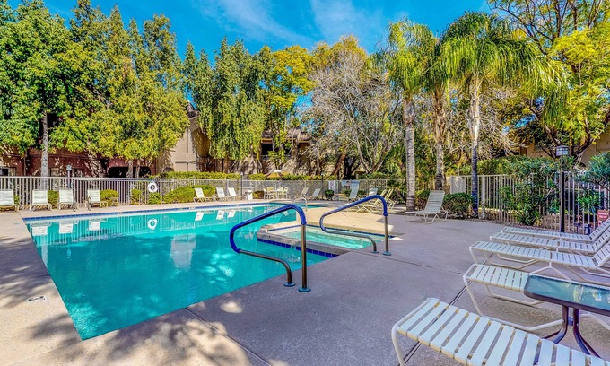 North Scottsdale Condo | Dog-friendly home near canal with pool, hot tub, AC, wood fireplace, golf, & W/D