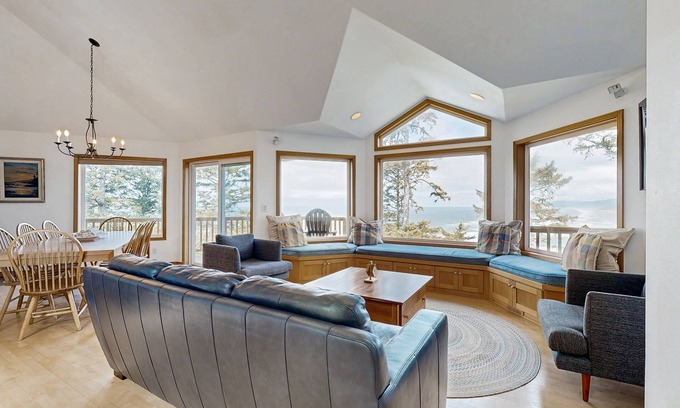 Neskowin House | Dog-Friendly Home with Private Hot Tub and Views of Proposal Rock and the Ocean