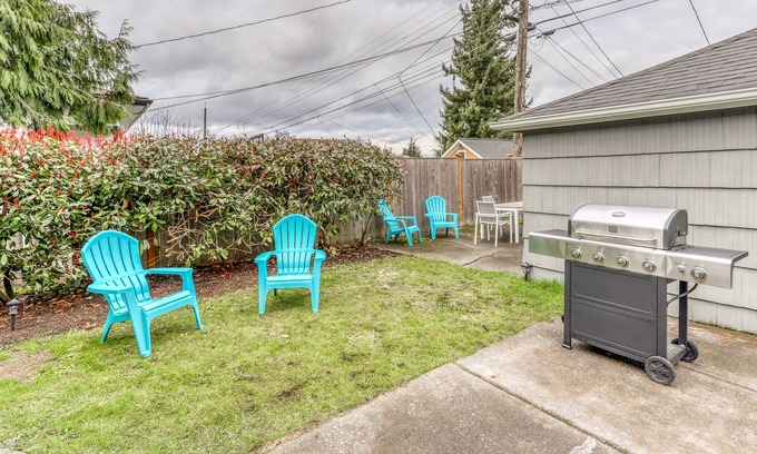 Green Lake House | Dog-friendly home with gas grill, cable, WiFi, & streaming services