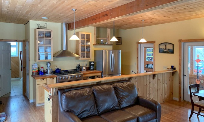 North Hero House | Dog-friendly island home w/Hibbard Bay views, jetted tub, and wood fireplace