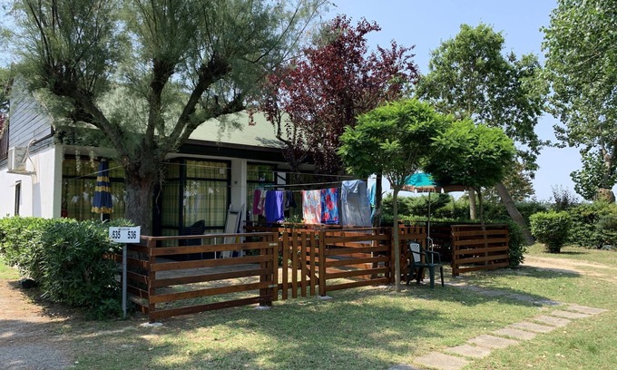 Casal Borsetti House | Dog's Bungalow by Interhome