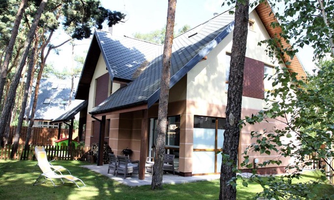 Miedzywodzie House | Dom nad morzem z basenem