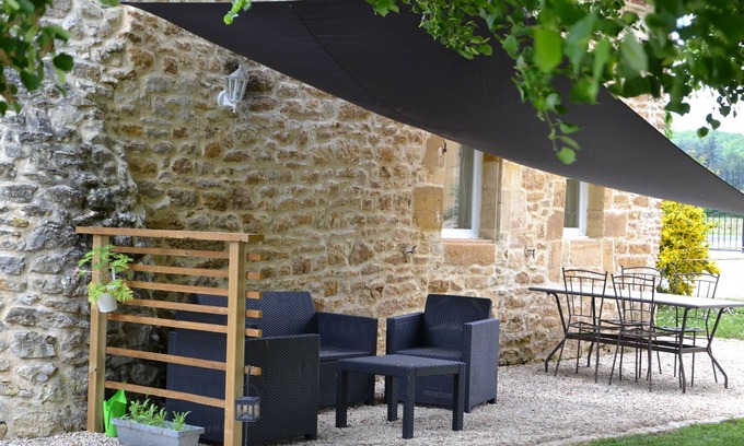 Fumel House | Domaine Le Mathi: Gite La Bicoque