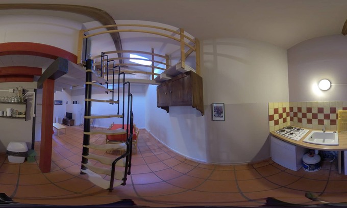 Theza Cottage | Domaine Mas Bazan - Le gîte atelier