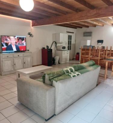 Fourques-sur-Garonne Apartment | Dominique et Françoise