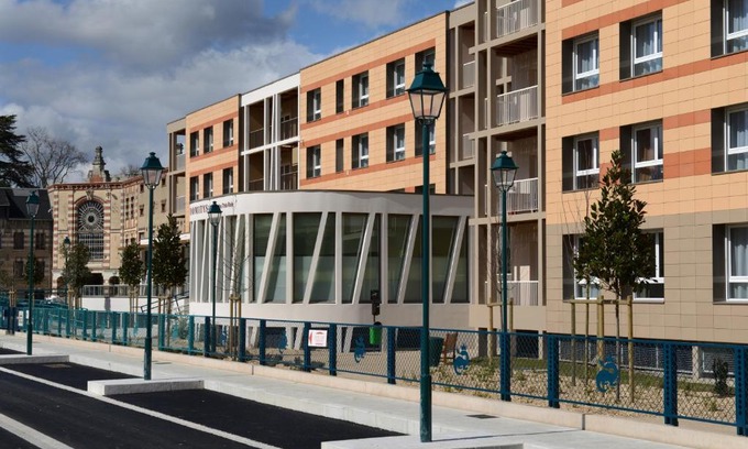 Romorantin-Lanthenay Apartment | Domitys Le Jardin des Trois Rois