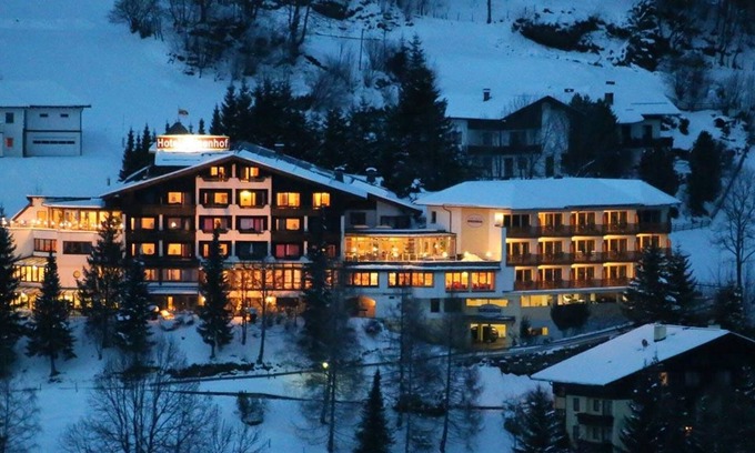 Bad Kleinkirchheim House | Doppelzimmer "glücksmomente" 53 m² - Wohlfühl & Genusshotel Felsenhof