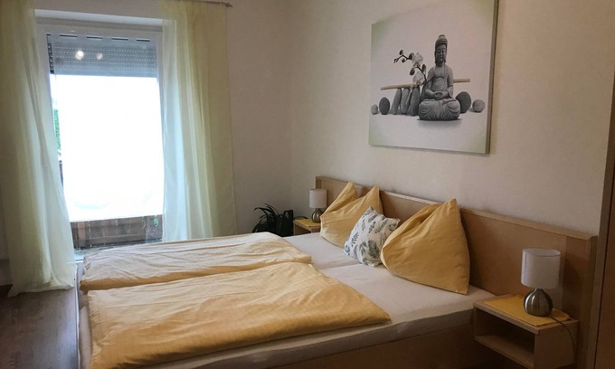 Seekirchen Markt House | Doppelzimmer Nr 6 - Gasthof zur Seeburg