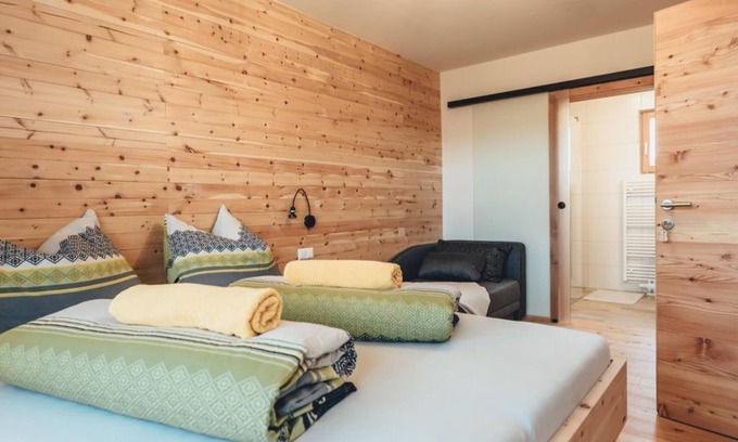 Albeck Cabin | Doppelzimmer Speikkofel - Hiaslhütte & Almgasthof Hiasl Zirbenhütte