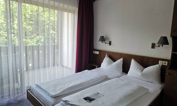 Ottenhofen im Schwarzwald Apartment | Doppelzimmer Standard mit Dusche und WC
