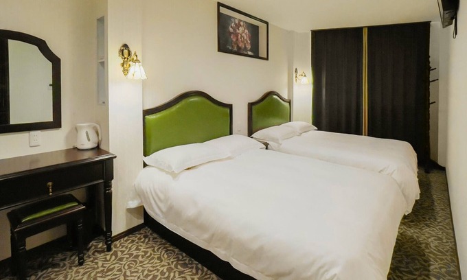 Konohana Hotel | Double bed x 2 quadruple room close to Nishikujo /Osaka Ōsaka