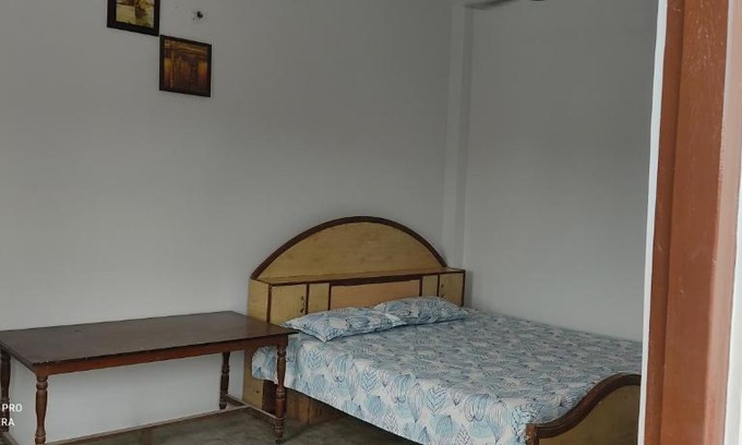Gorakhpur House | Double Bedroom in Homestay