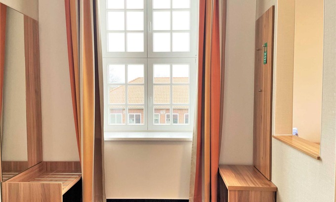 Lauta House | Double room 101 - IBS Meeting Center