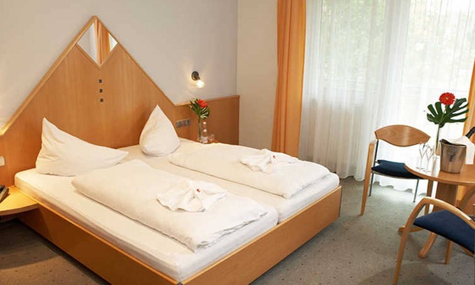 Rust Cottage | Double room comfort with WC and shower incl. Breakfast - Hotel Restaurant Löwen