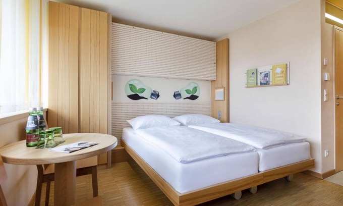 Fresach House | Double room, shower, WC, 1 bedroom - JUFA Hotel Bleiburg/Pliberk*