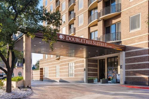 Capitol District Hotel | DoubleTree Suites by Hilton Austin Downtown Capitol