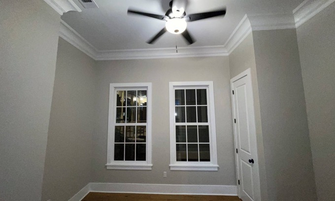 Mid City North House | Downtown and Close to LSU 8-bedroom Luxury Home in Baton Rouge
