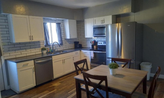Cedar City Apartment | Downtown Bungalow- 2 bedroom