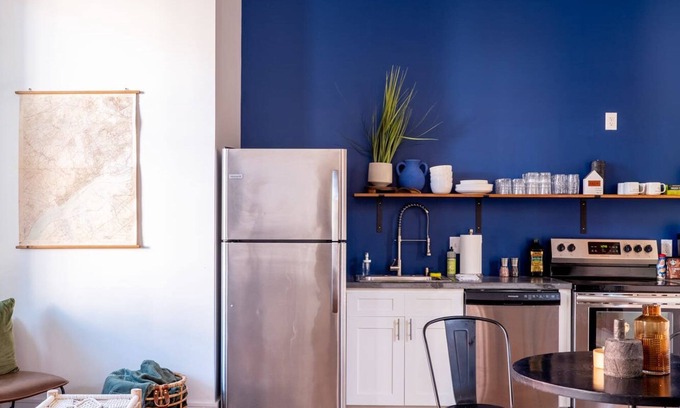 Covington Apartment | Downtown Covington—Near Shopping, Bars, Cincinnati