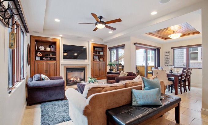 Downtown Condo | Downtown Luxury Condo