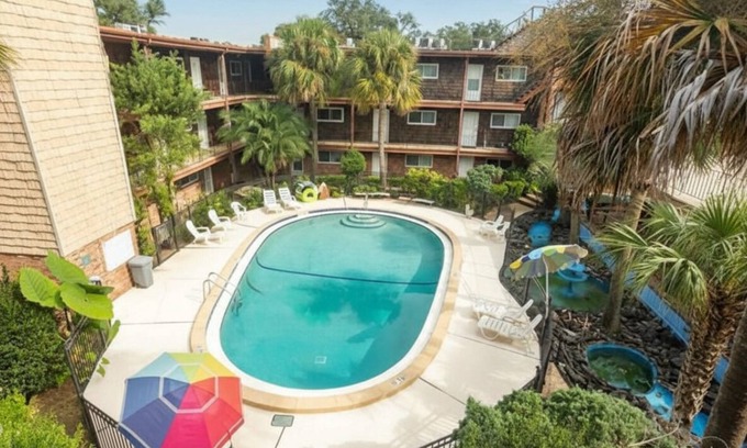 East Pensacola Heights Condo | Downtown Waterfront Condo