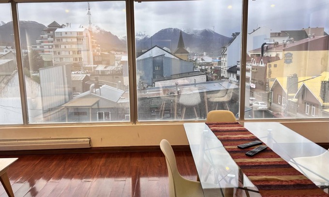 Province of Tierra del Fuego Apartment | Dowtown 1-bedroom apartment with views