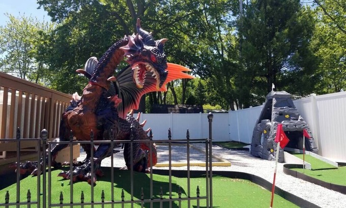 Westerville House | ★Dragon’s Lair★Private Home w/Arcade & Minigolf★