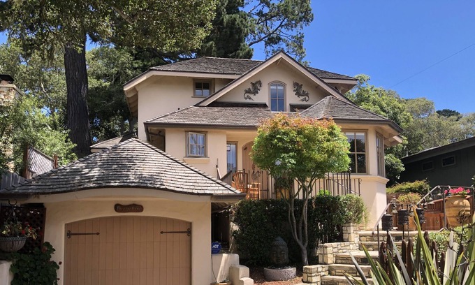 Northwest Carmel House | DragonsFyre Private Guest Suite - Carmel-by-the-Sea