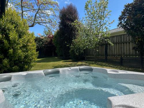 Rotorua House | Dream home in central of Rotorua with spa pool