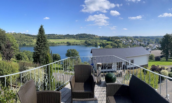 Schalkenmehren House | Dream house on the Maar