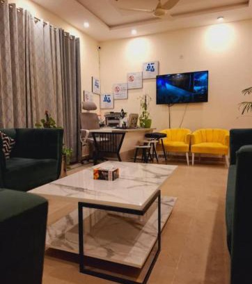 E-11 Sector House | Dream Lodge House