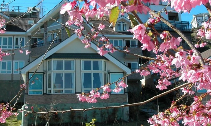 Ren'ai Hotel | Dream Town