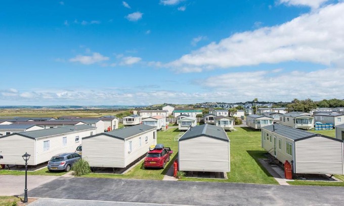 Westleigh Apartment | Driftwood Holiday Park Home