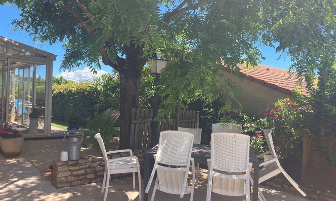 Etoile-sur-Rhone House | DROME: Single-storey house