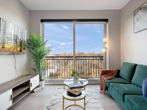 St. Anthony West Apartment | DT UMN New 1BD GYM Rooftop Free Parking