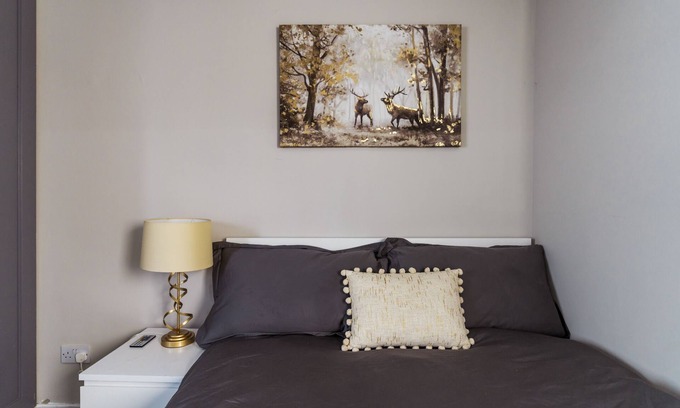 Sutton Cross House | Dublin Airport Homestay Room 2