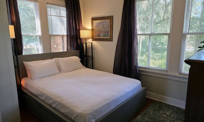 Duckpond House | Duck Pond Getaway