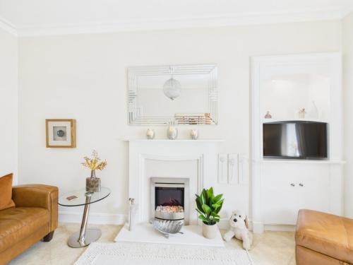 Hawick Apartment | Duke Street Suite