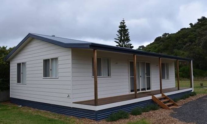 Venus Bay House | Dune Cottage - only meters from the beach access track.