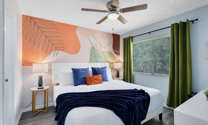 Titusville Apartment | *Dune Dream* *NASA*, Pool, BBQ, Gym, Arcade, Patio