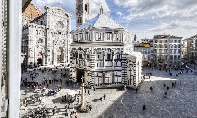 Duomo Apartment | DUOMO apartment amazing view!-hosted by Sweetstay